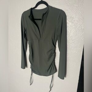 Athleta Women’s 1/2 Zip Running Top